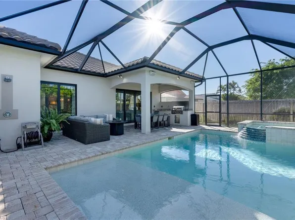735 99th AVE N, NAPLES, FL 34108