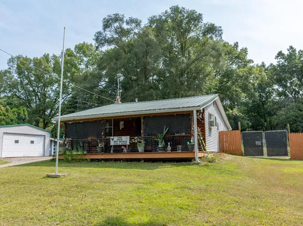 1213 Thomson Rd, Niles, MI 49120