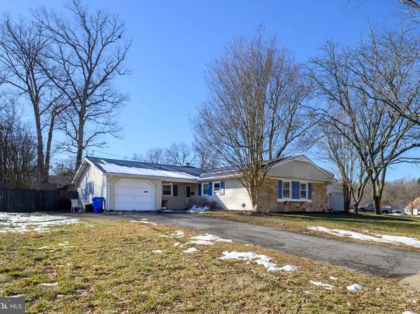 4109 Wakefield Ln, Bowie, MD 20715