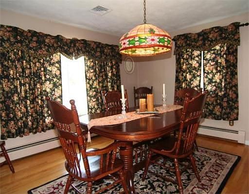 5th image of 41 Old Nahant Rd