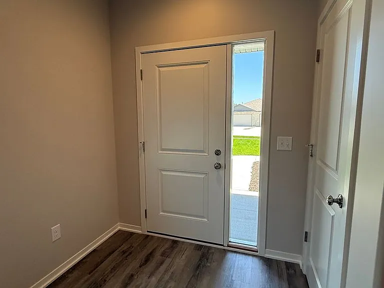 7007 Serpentine Dr — Photo 5
