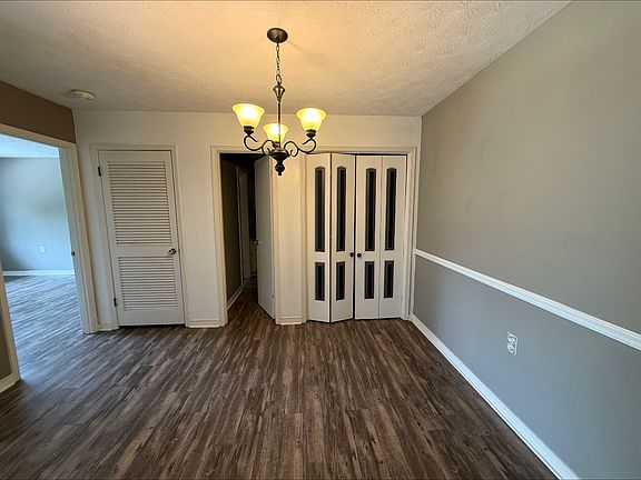 3rd image of 159 Ash Ave NE #141