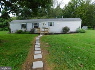 135 Sharp Rd, Avondale, PA 19311