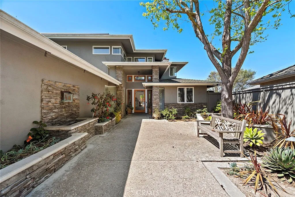 4 bed, 3045 sqft, $14,995 — Photo 3