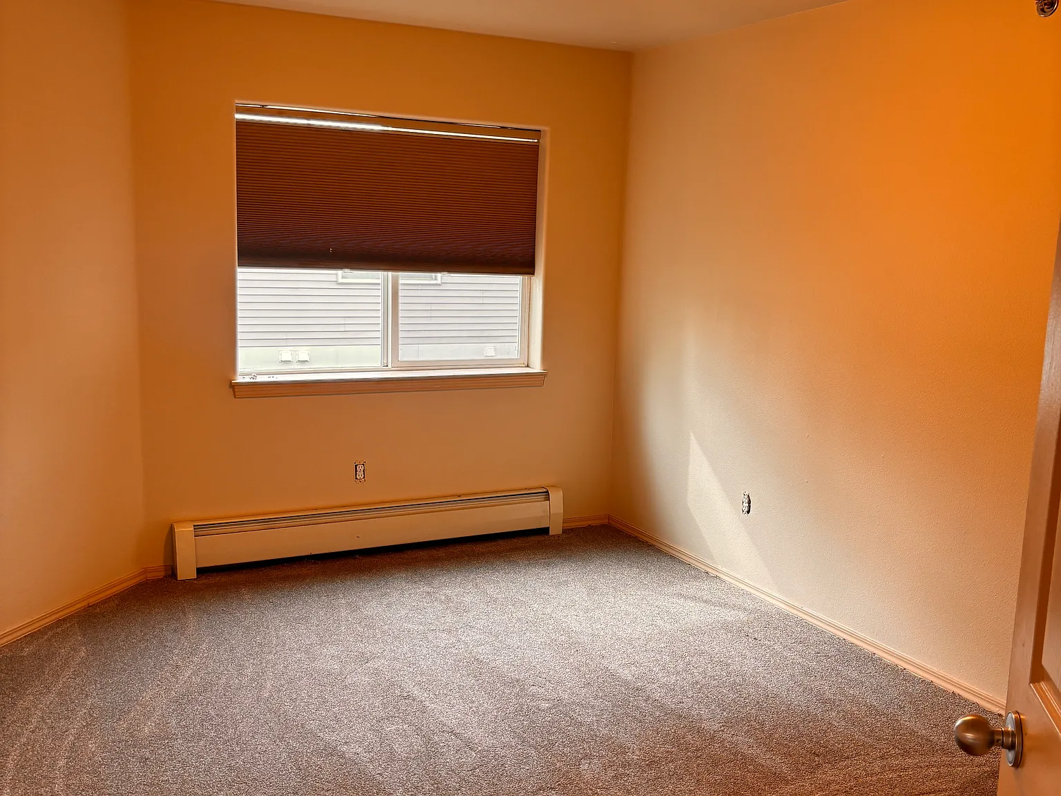 2 bed, 1078 sqft, $2,000 — Photo 4