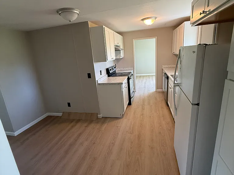 256 Hidden Valley Rd #A — Photo 7
