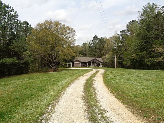 3rd image of Welchs Way Dr
