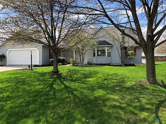 2nd image of 70 Bordeaux Dr