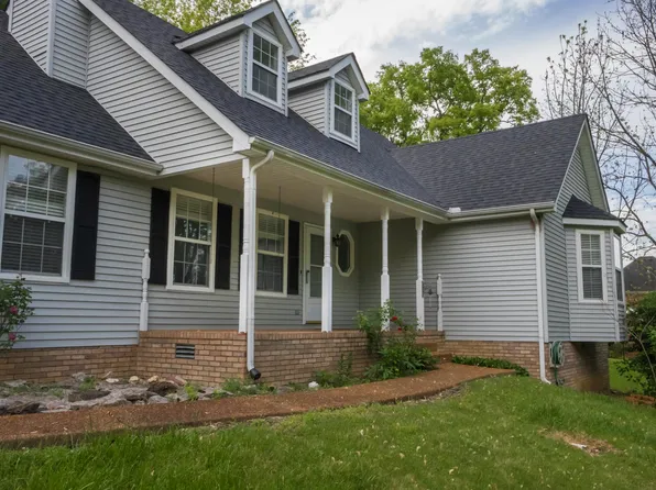 2838 Pedigo Pl, Thompsons Station, TN 37179