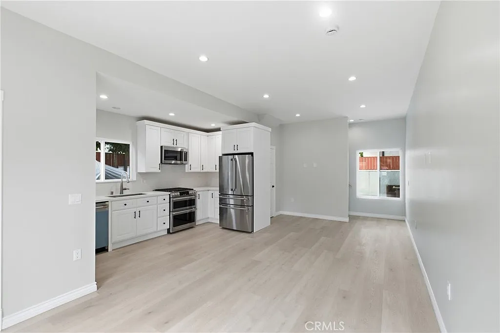 Building Photo - 12400 Cumpston St