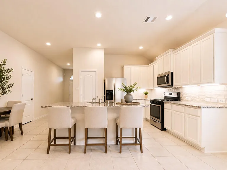 604 Linnwood Dr W — Photo 21