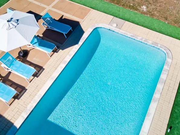 5308 12th Avenue Dr W, Bradenton, FL 34209