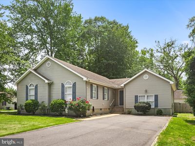 16 N Primrose Ln, Ocean View, DE, 19970