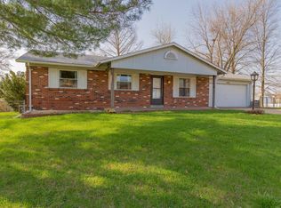 3120 Woodcliff Manor Rd, Saint Charles, MO 63303