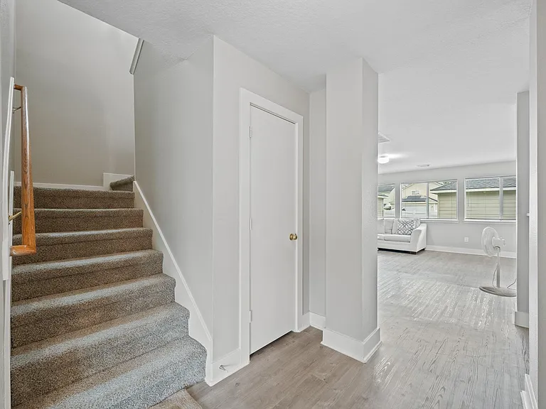 20931 Walder Ct — Photo 24
