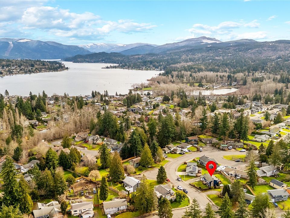1st image of 2825 E Crestline Drive