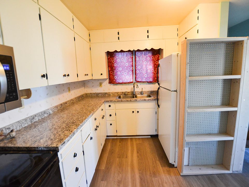 211 Hilger Ave, Lewistown, MT 59457 MLS 23625 Zillow