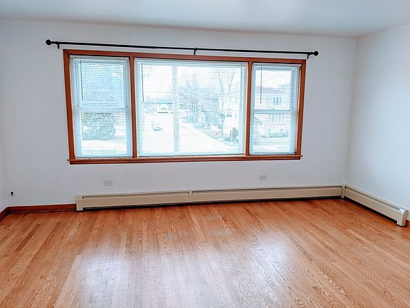 5th image of 8265 W Lawrence Ave #2