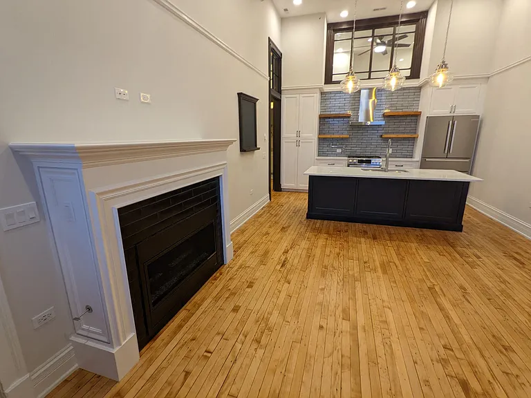 Peabody School Apartments — Photo 8