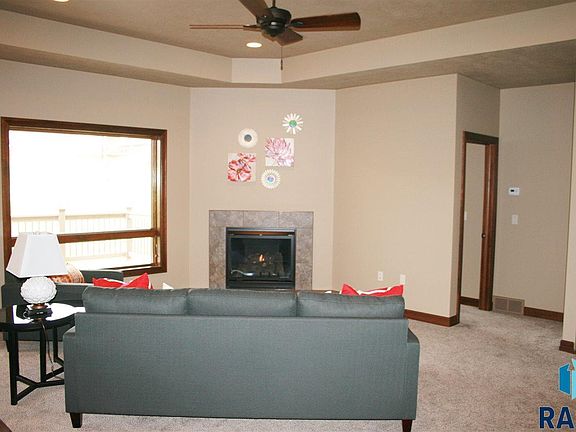 4th image of 7413 Grand Arbor Ct
