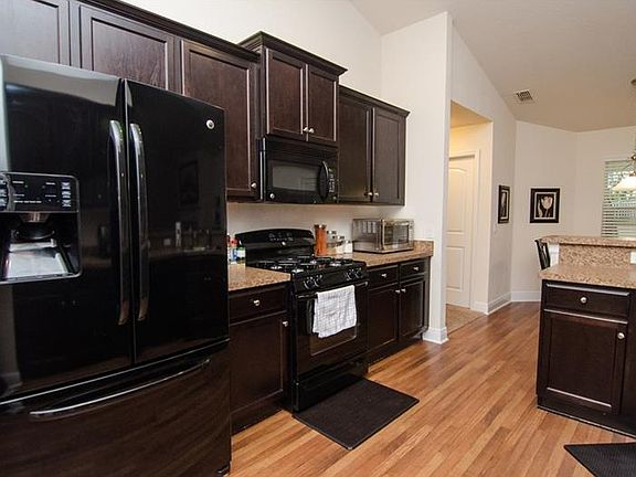 4th image of 2861 Blackwater Oaks Dr