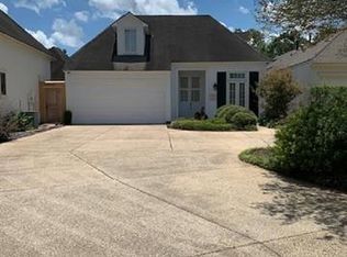 18530 Amen Cor, Baton Rouge, LA 70810