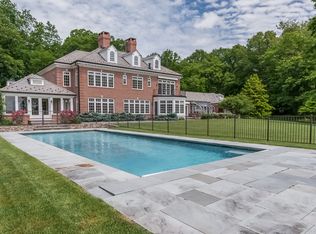 111 Parish Lane, New Canaan, CT 06840