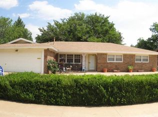 3026 68th St, Lubbock, TX 79413