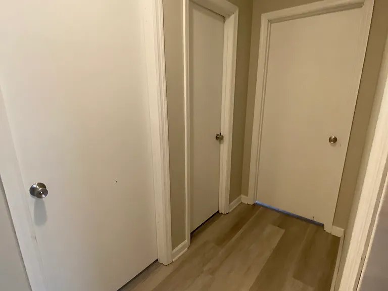 105 Maid Marian Ct — Photo 24