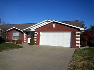 1505 Apache Dr, Marion, IL 62959