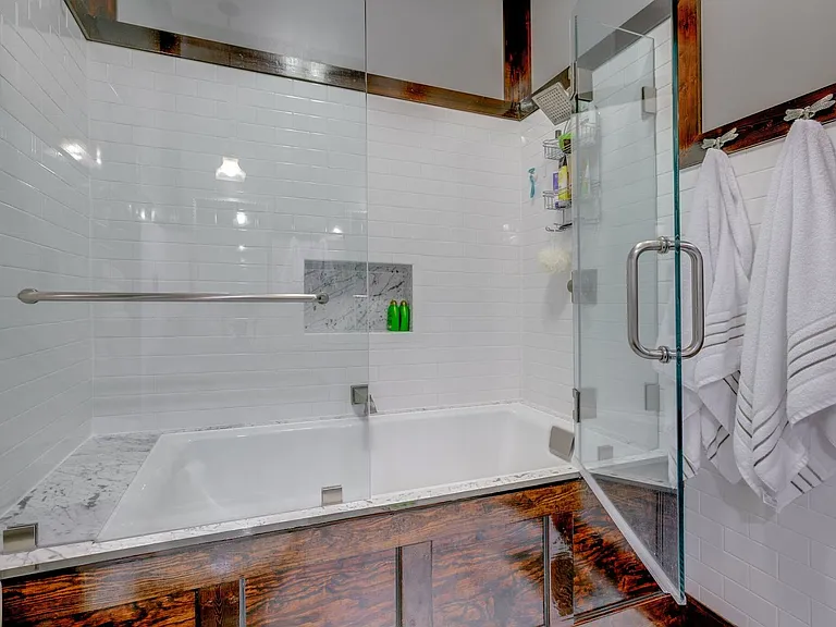 801 Shelby Ave — Photo 19