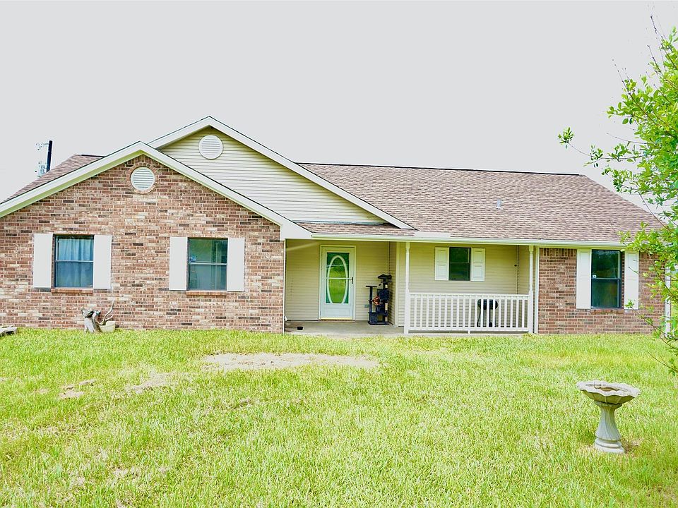 1st image of 16263 Groce Ln
