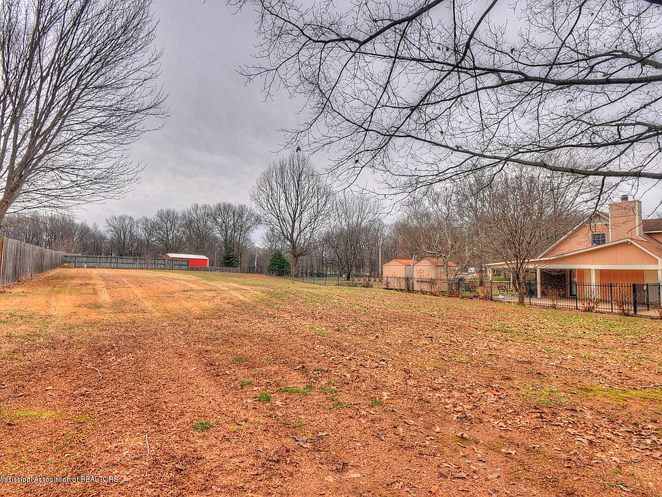 1st image of 7292 Black Oak Dr