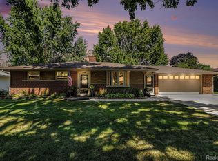 3768 Embarcadero St, Waterford, MI