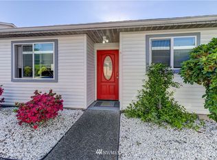 4214 84th St NE APT 4, Marysville, WA 98270