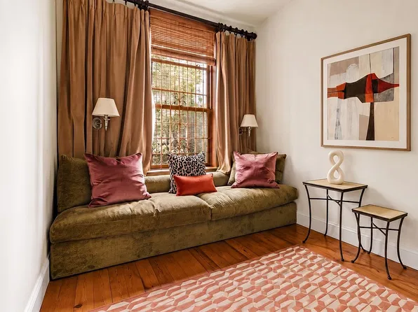 203 W 87th St APT 4, New York, NY 10024