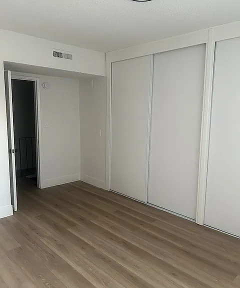 5216 Kester Ave #3 — Photo 16