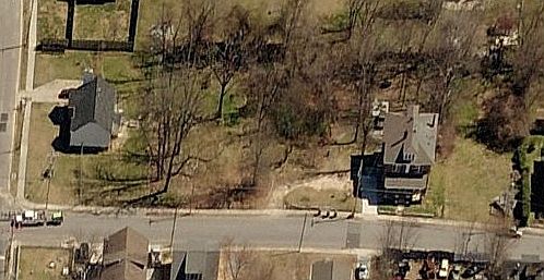 1st image of 609 Arlington St