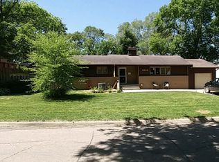 2835 S Saint Aubin St, Sioux City, IA 51106