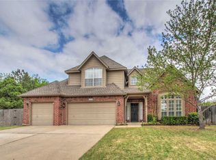 3104 W Oakland Cres N, Broken Arrow, OK 74012