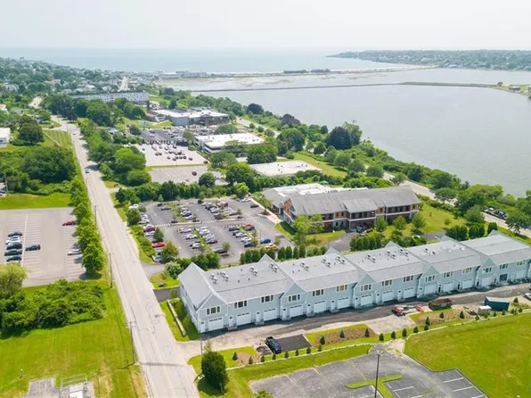 55 John Clarke Rd Unit 11, Middletown, RI 02842