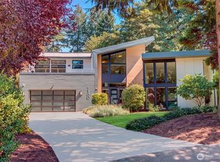 7560 86th Avenue SE, Mercer Island, WA 98040