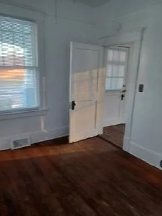 807 Hammond St — Photo 13