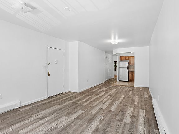 4th image of 135 Herkimer St #1