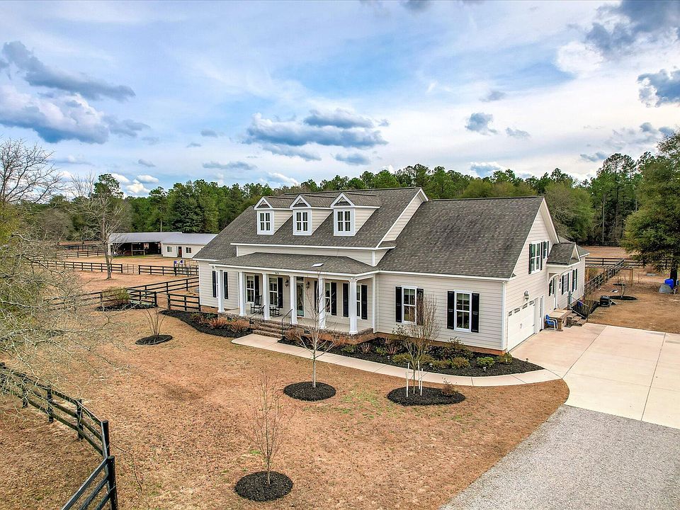 1st image of 9673 Bayboro Cir