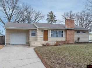 20 Malin St, Mankato, MN 56001