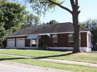 4021 S Coventry Dr, Independence, MO 64055