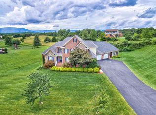 183 Stonewall Dr, Daleville, VA 24083