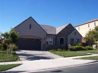 733 Pluto Ave, Lompoc, CA 93436