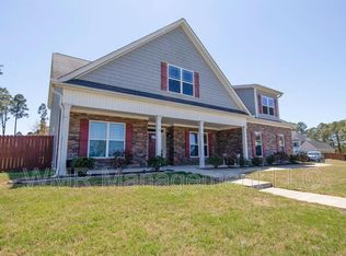 22 Pelican Ct, Sanford, NC 27332